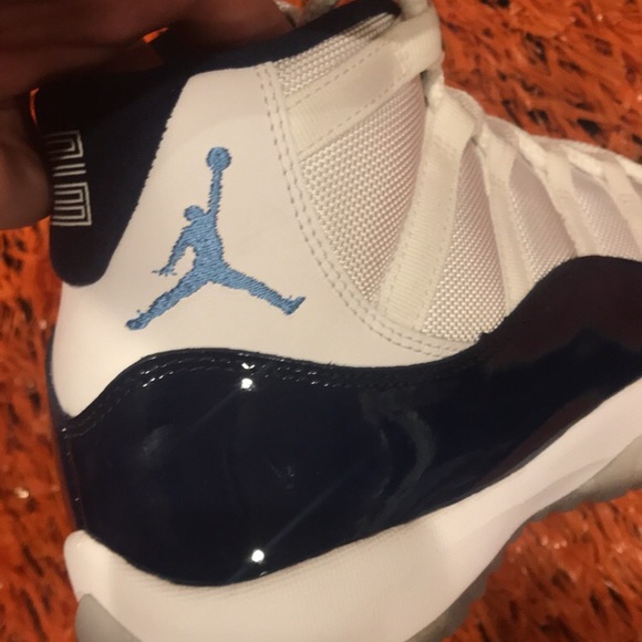 Jordan 11 “win like 82” Barely worn sZ 10 - Picture 3 of 8